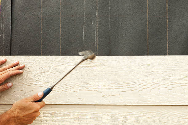 Siding Removal and Disposal in Delray Beach, FL